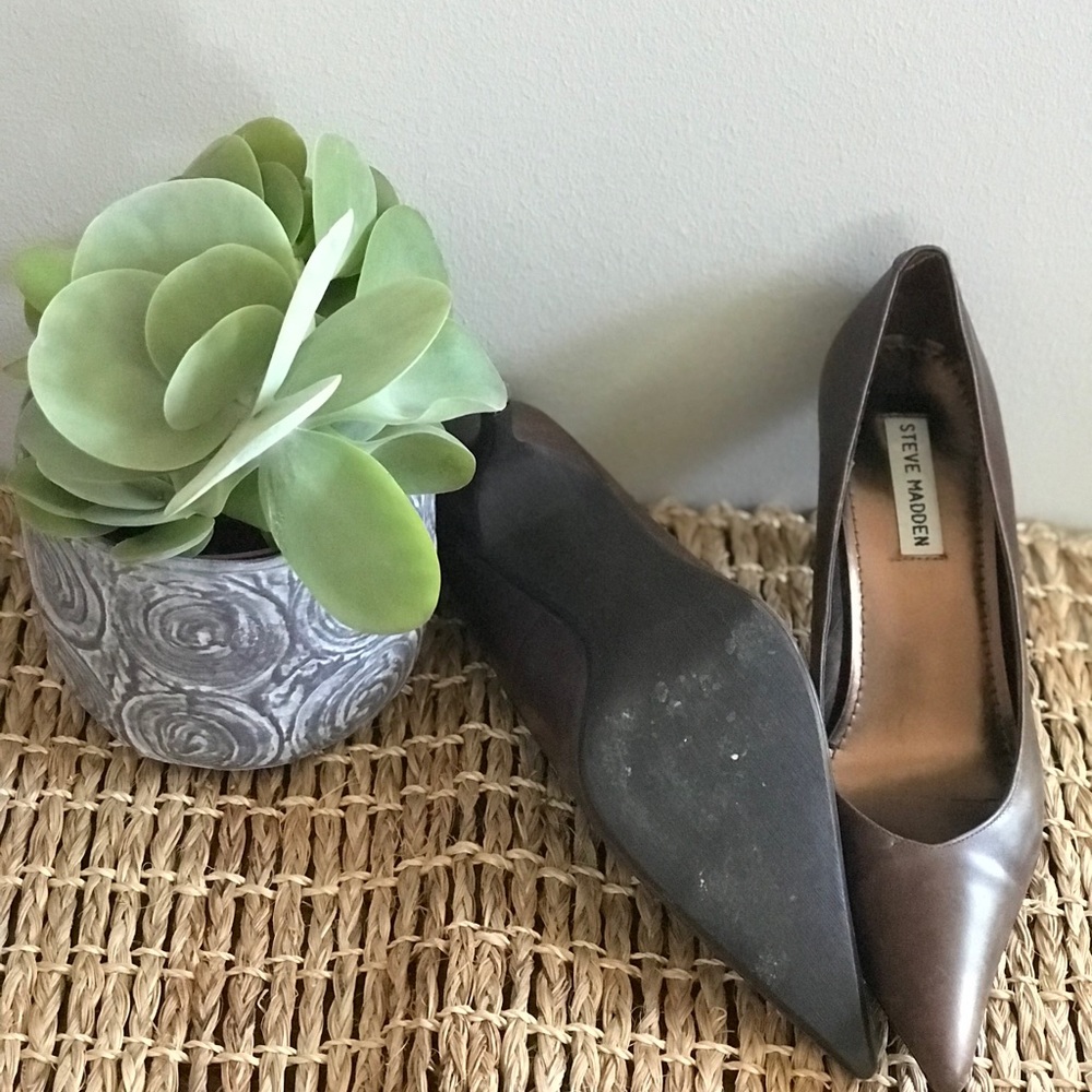 Steve Madden - Picture 3 of 3